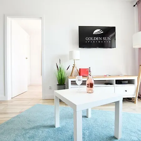 Mietowy Z Miejscem Postojowym W Garazu Apartament